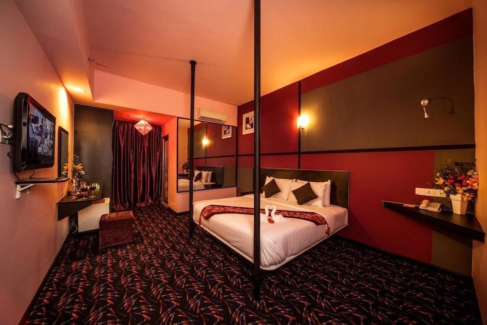 Thy Executive Hotel Johor Bahru Exterior foto