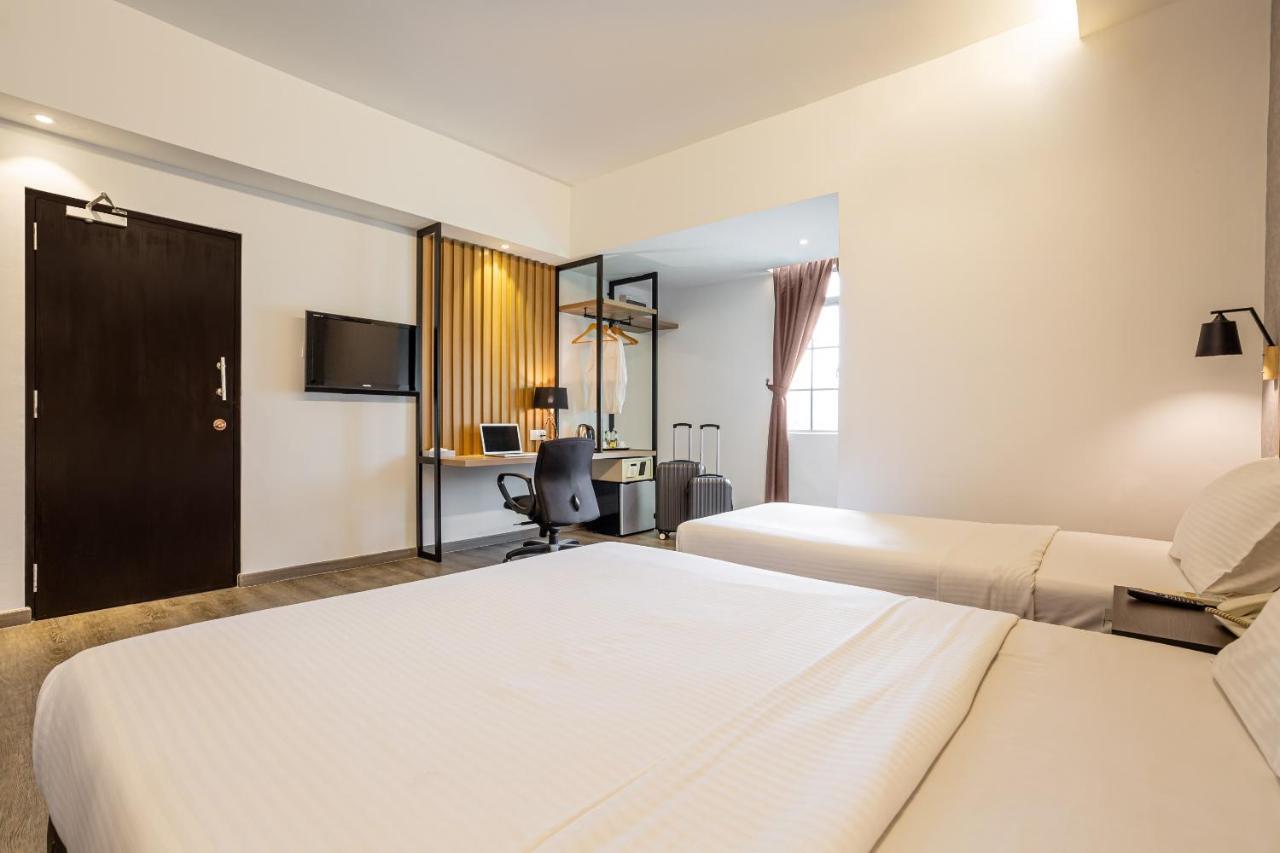 Thy Executive Hotel Johor Bahru Exterior foto