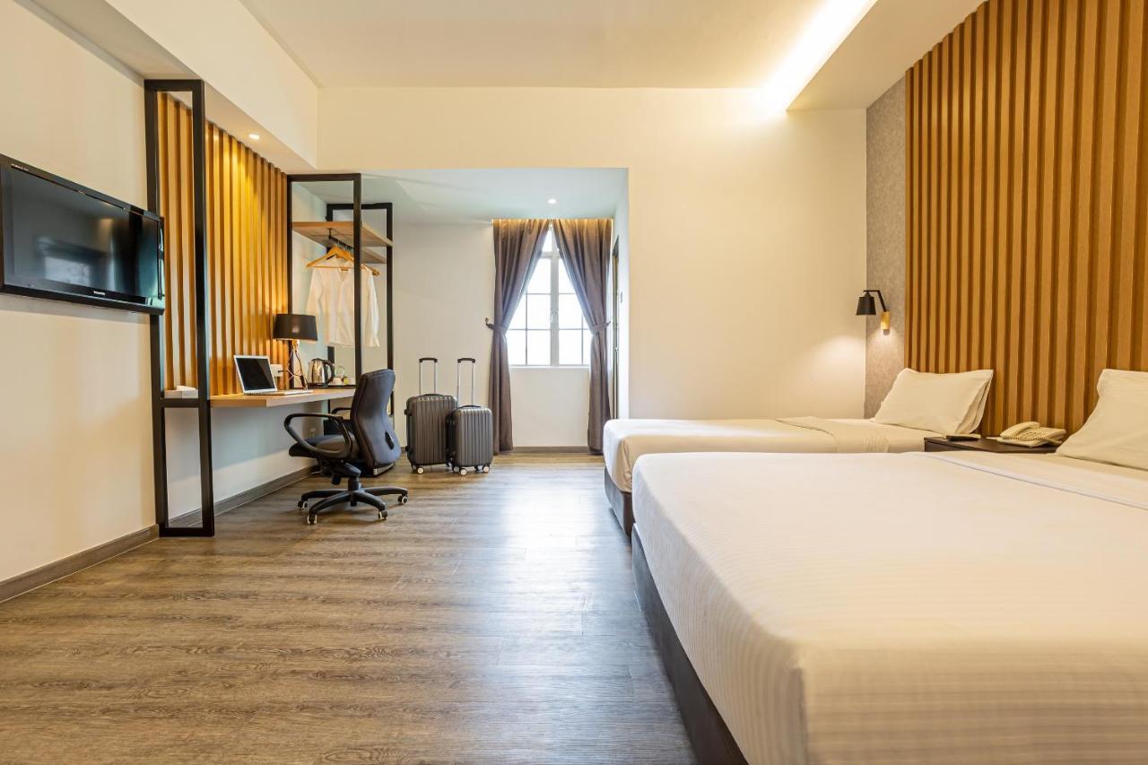 Thy Executive Hotel Johor Bahru Exterior foto
