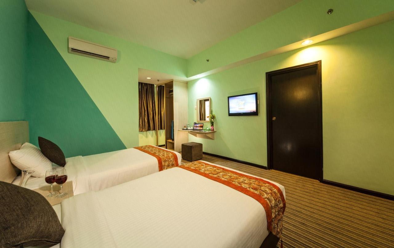Thy Executive Hotel Johor Bahru Exterior foto
